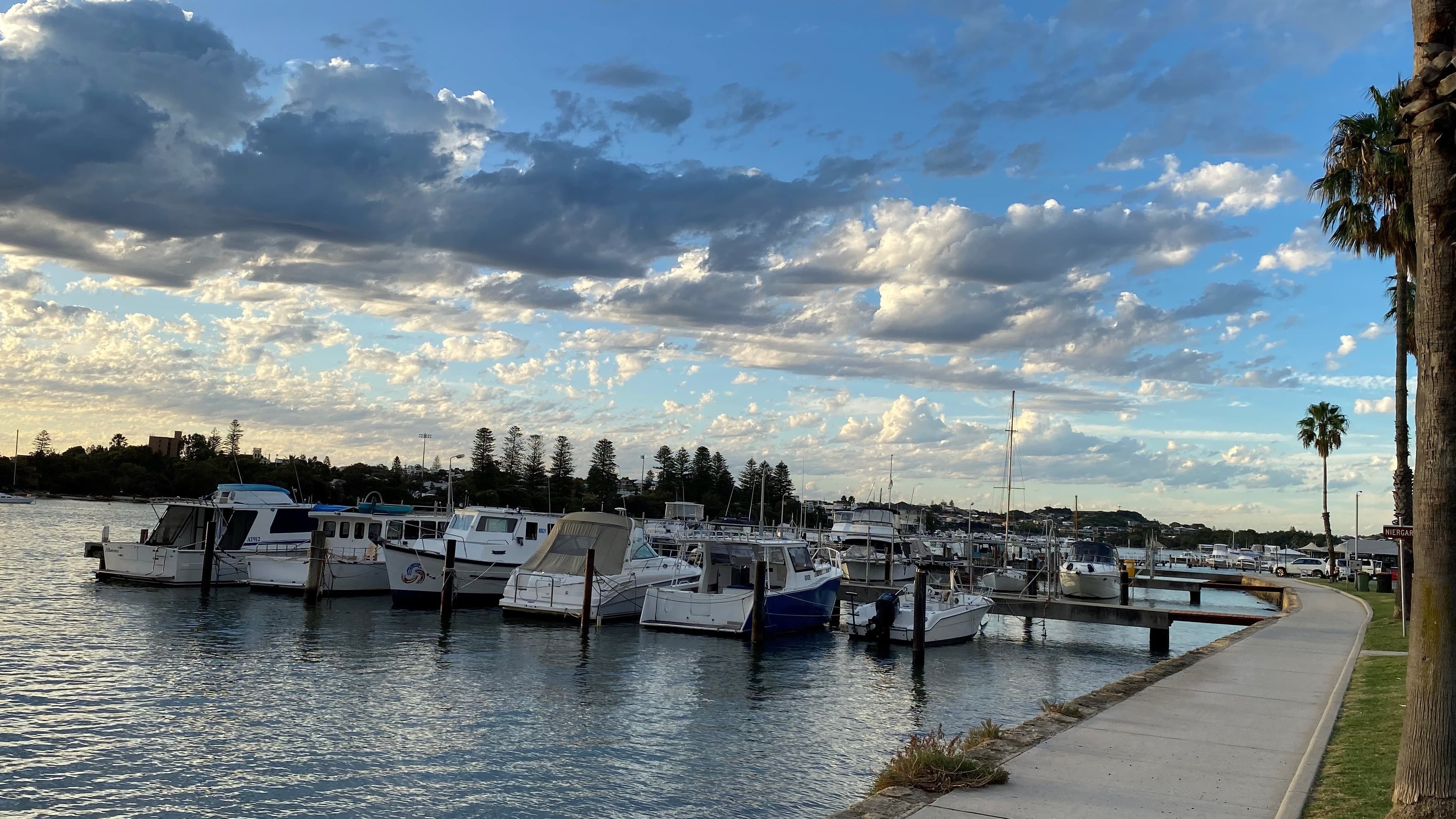 East Fremantle Riverside Walk
