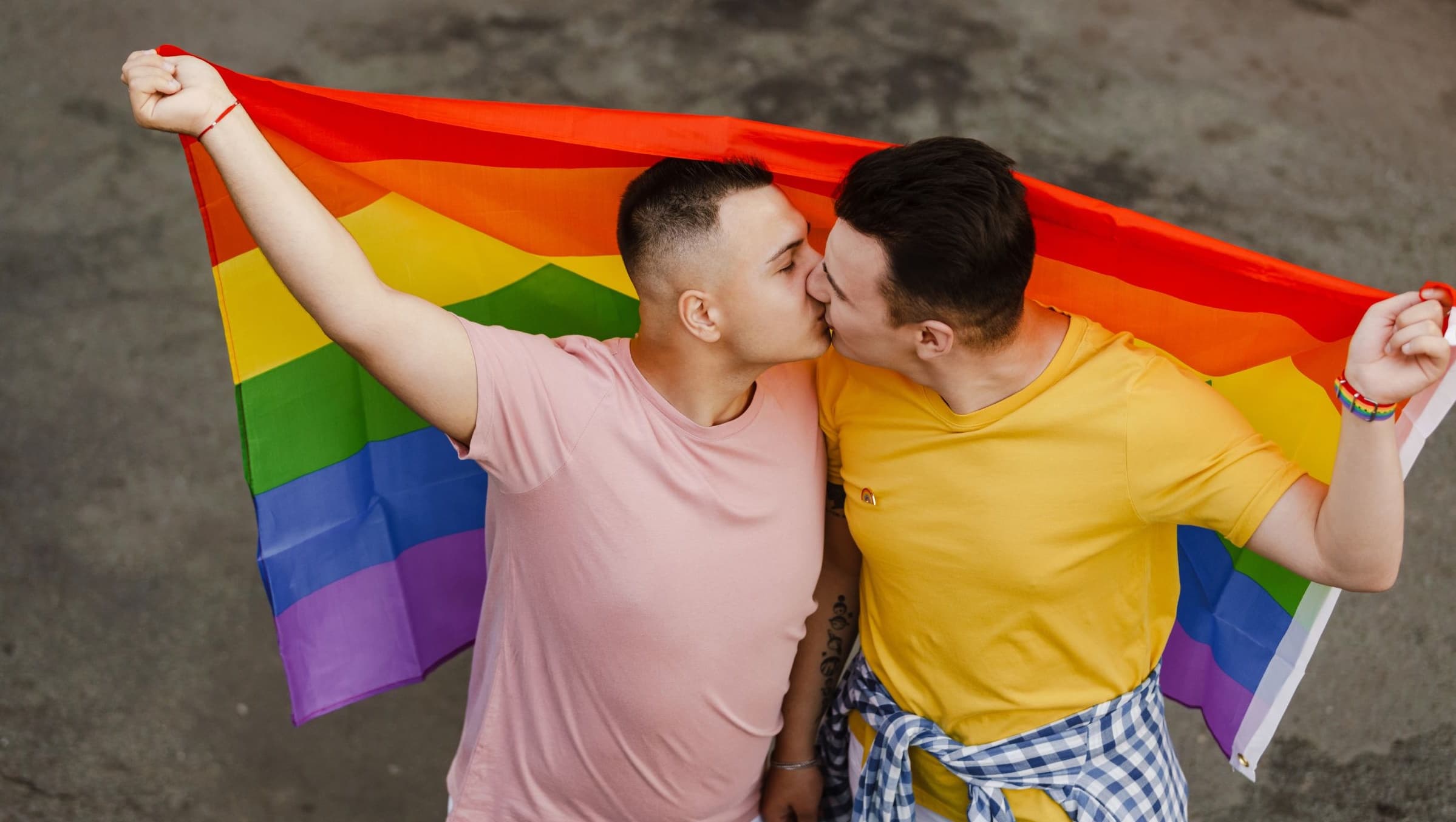 Geelong Meet Professional Gay Men Online